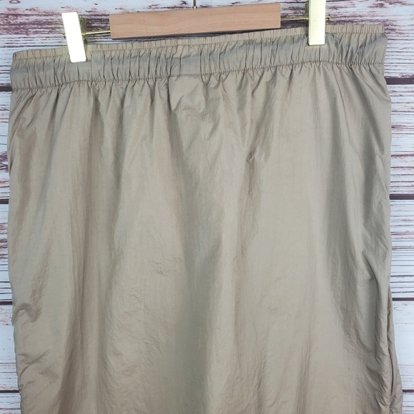 Nike Womens Large Tech Hypermesh Khaki Tan/Black Midi Softshell Skirt 833468 - Picture 8 of 12